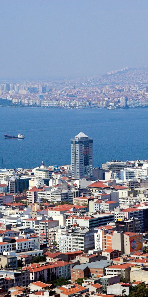 Scenic view near Izmir, TR