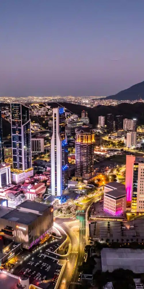 Scenic drive near Monterrey