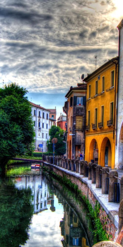 Scenic Road near Treviso, IT