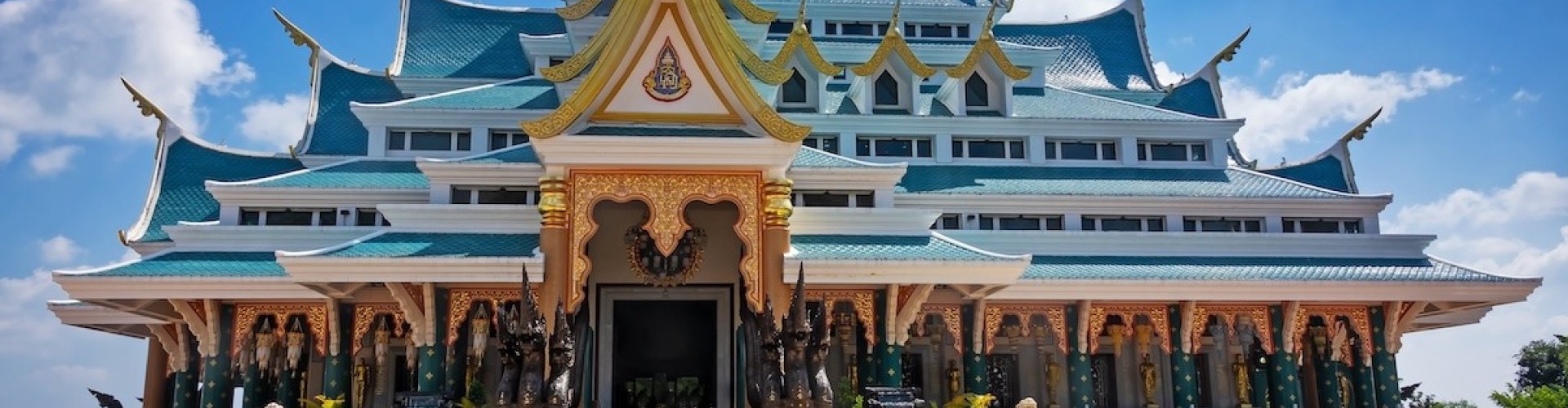 Sunset over Udon Thani road trip scenery