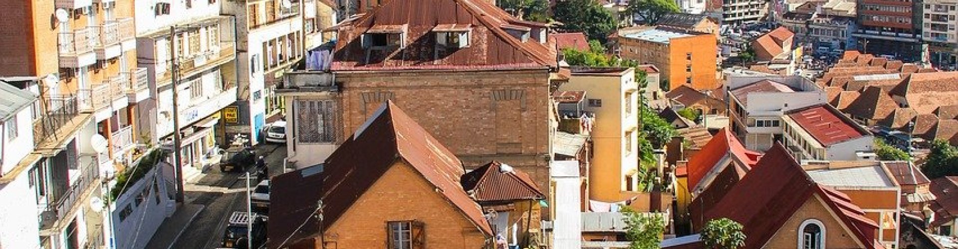 Road trip scenery near Antananarivo, MG
