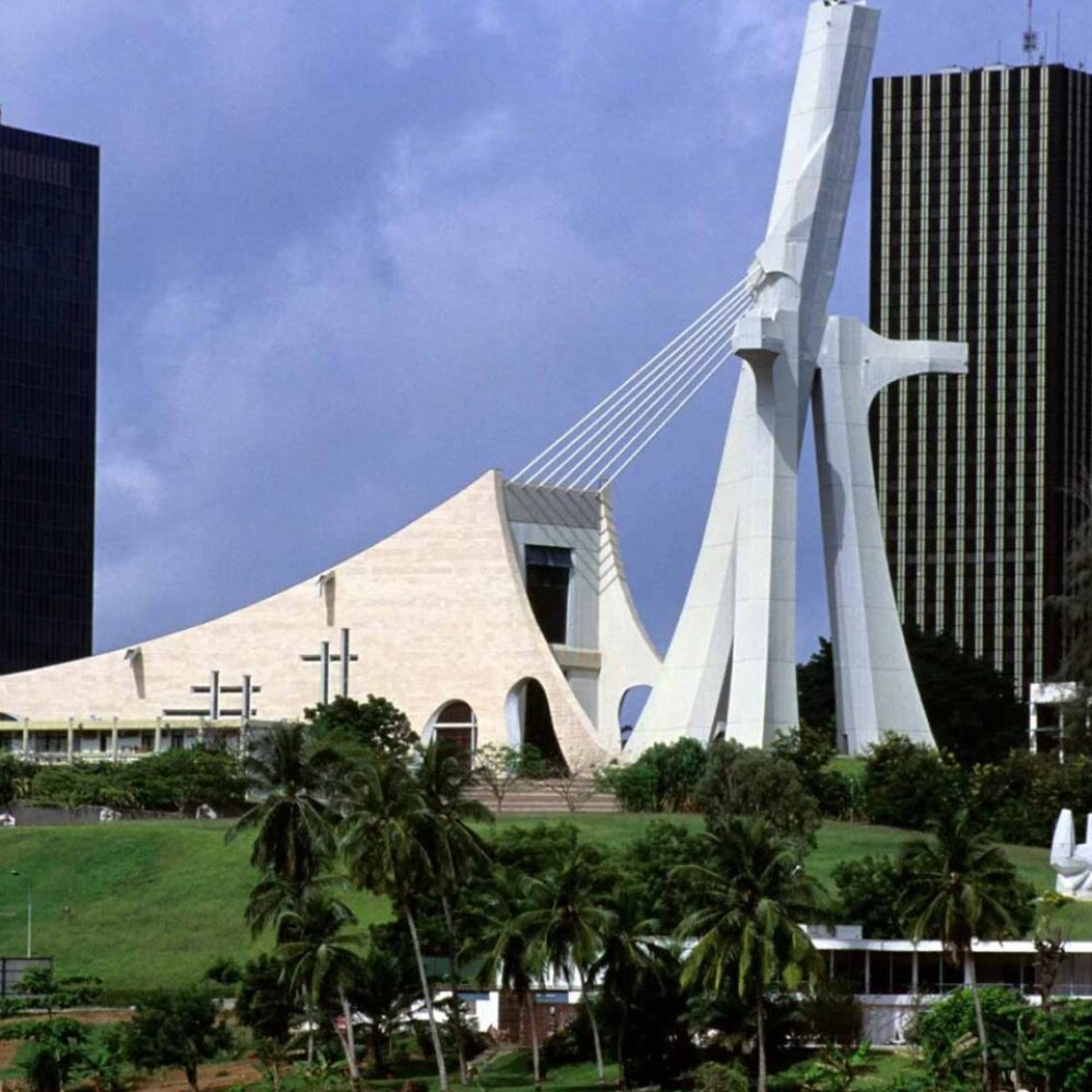 Exploring Ivory Coast’s Heartland: The Ultimate Road Trip Around Abidjan, CI