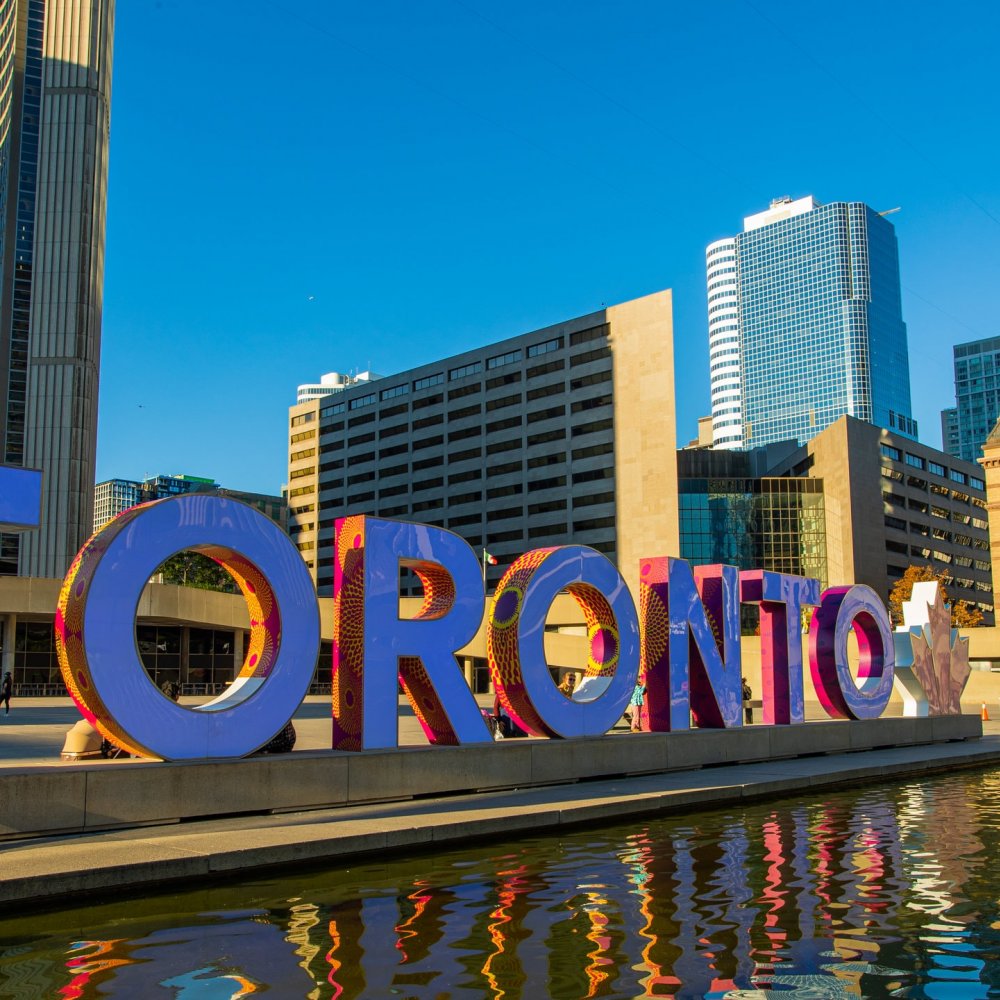 Your Ultimate Guide to the Perfect Road Trip Around Toronto, ON, CA