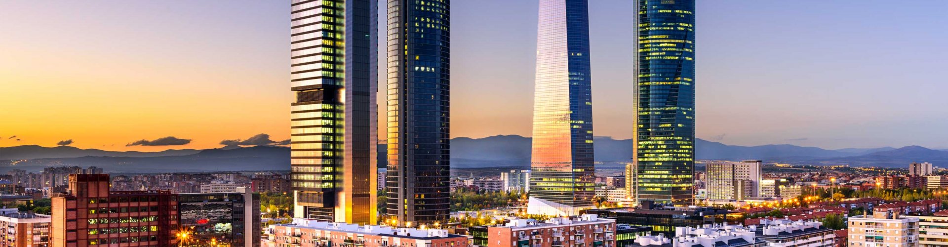 Sunset drive near Madrid, ES