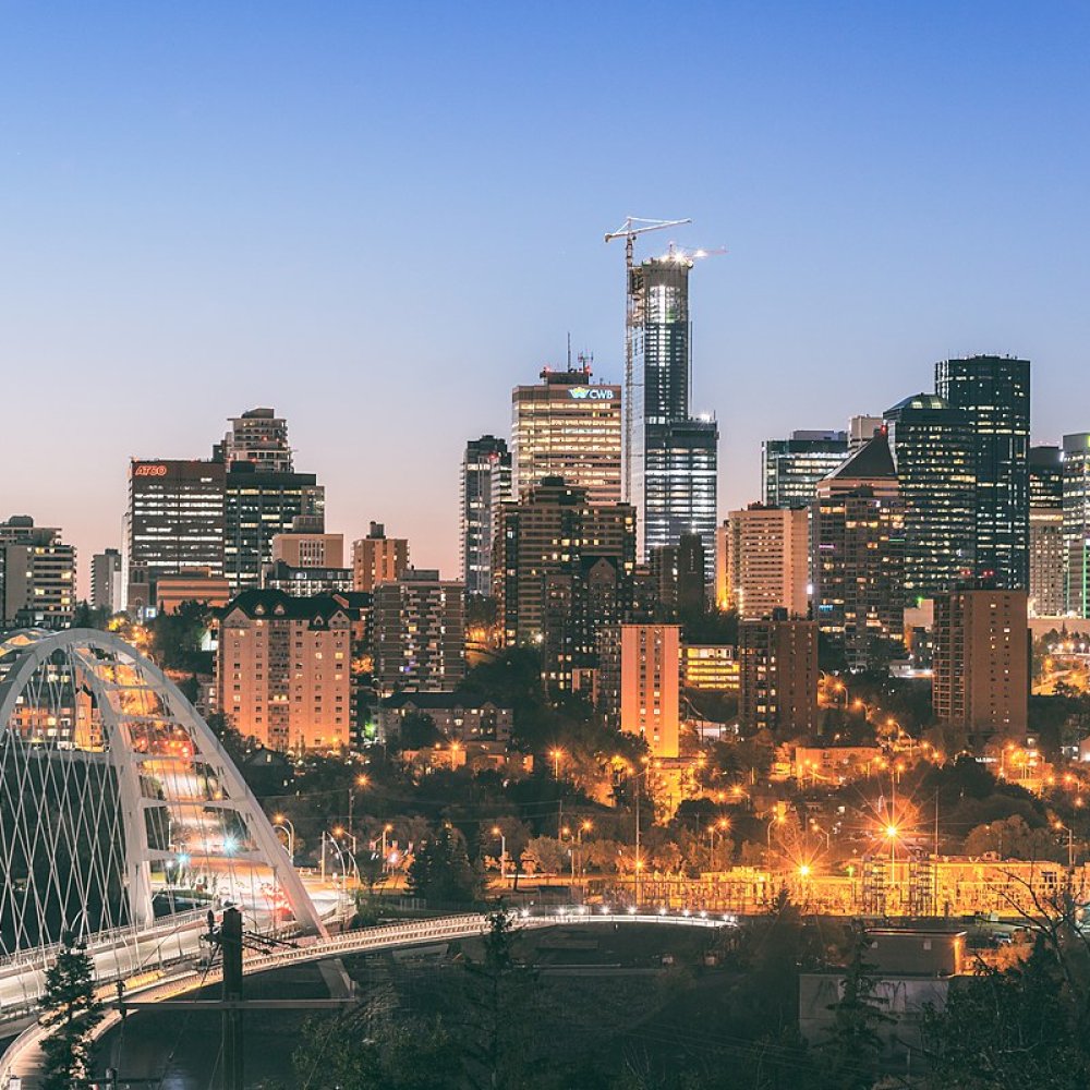 The Ultimate Road Trip Around Edmonton, AB, CA: Routes, Tips & Hidden Gems