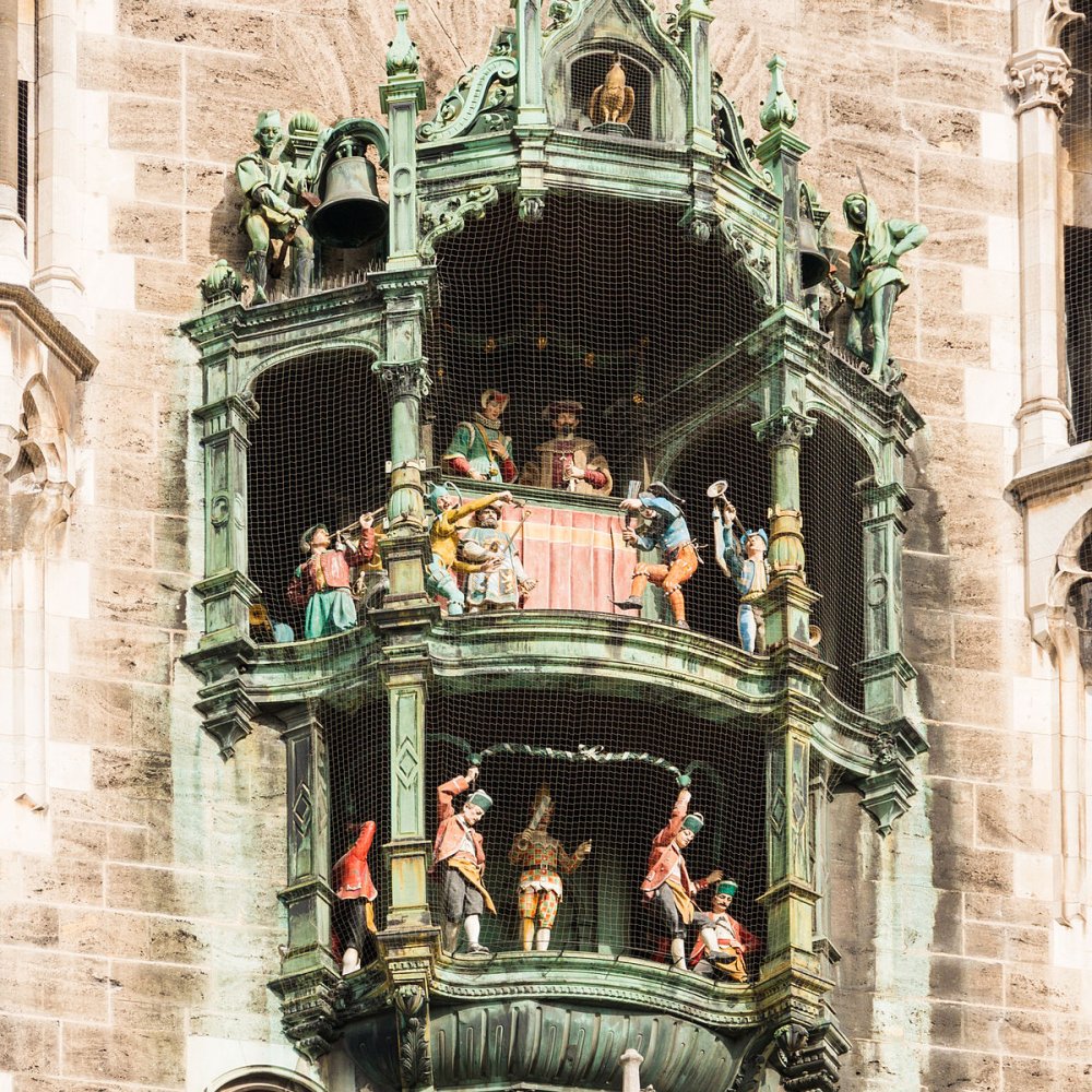 Your Ultimate Road Trip Around Munich, DE: Routes, Tips & Hidden Gems